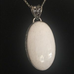 HAND CRAFTED 925 SILVER PENDANT NWOT